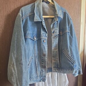 Wrangler Blue Denim Jean Jacket - Classic Casual